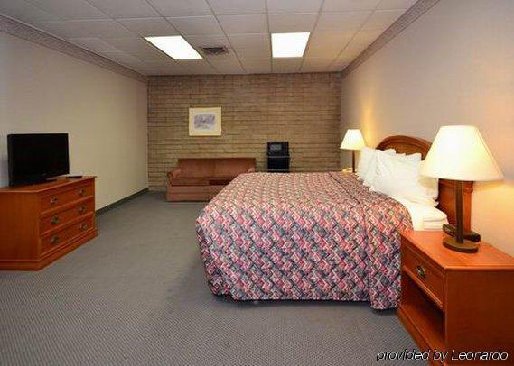 Rodeway Inn Cow Palace Lamar Room photo